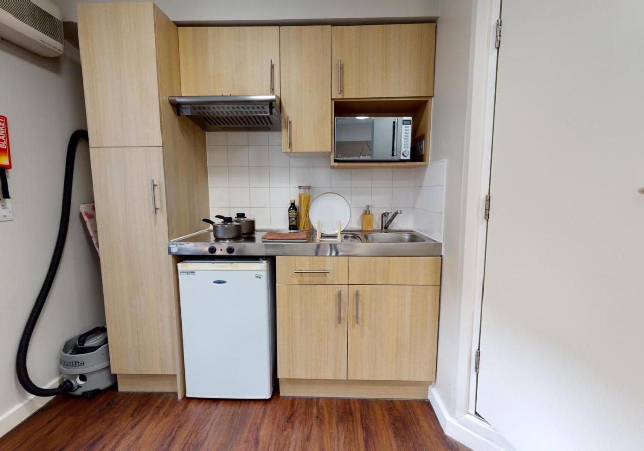 Private Bedrooms With Shared Kitchen And Studios At Iq Tufnell House In ลอนดอน ภายนอก รูปภาพ